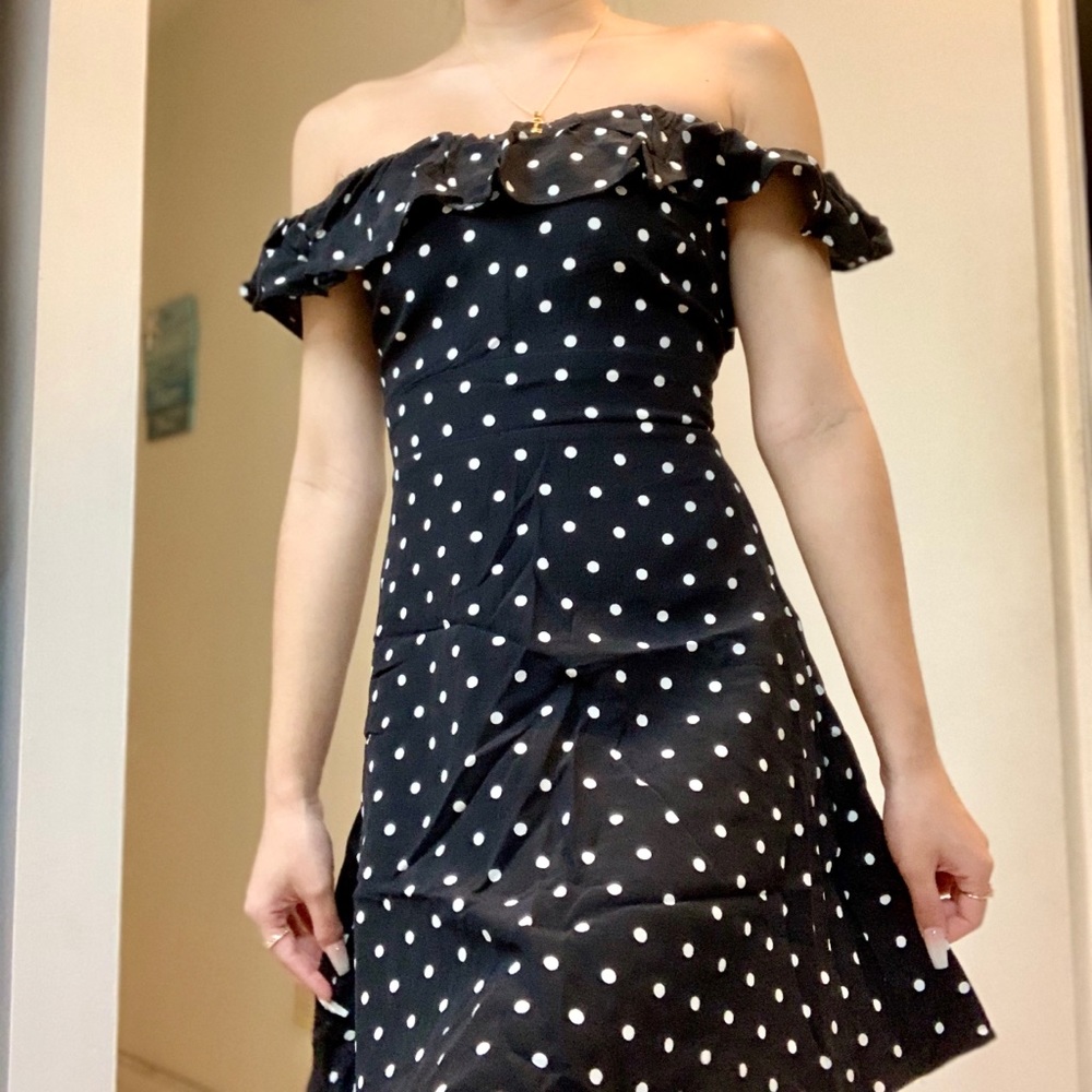 Zara polka dot ruffle dress - Picture 1 of 8